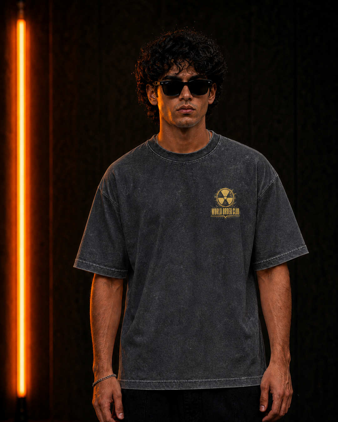 Power Plays oversized Charcoal tee, front detail
